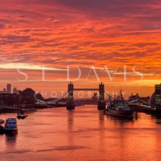 Shepherds Warning in the Morning… - S L Davis Photography